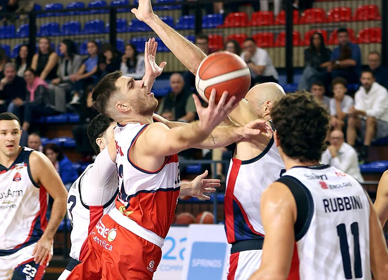 Basket, la SAE Scientifica Soevis cede a Imola nel finale